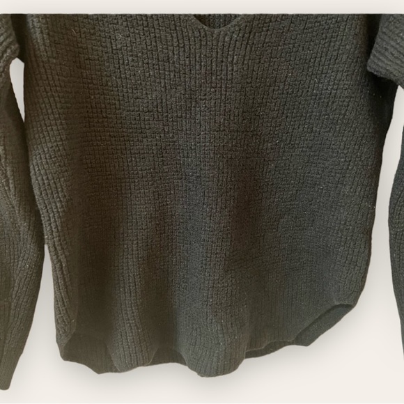 ARITZIA - Wilfred Free Wolter Sweater in BLACK - Picture 8 of 13
